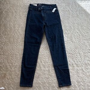 GAP Universal High Rise Jegging